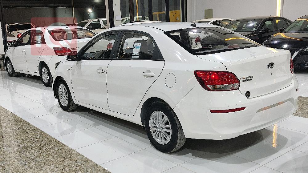Kia Pegas